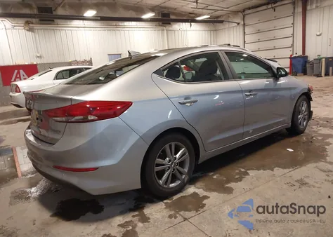 2017 Hyundai Elantra Value Edition z USA, uszkodzony, nr VIN 5NPD84LF6HH139758